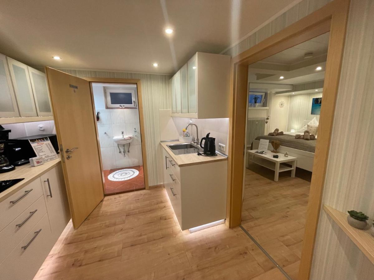 Moderne Ferienwohnung Zur Schlosshöhe Lieser Exterior foto